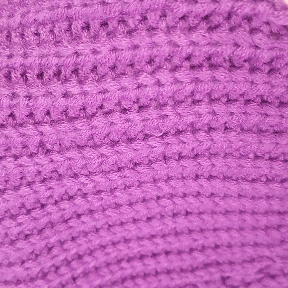 Purple drop shoulder knit sweater size XL - Picture 6 of 10